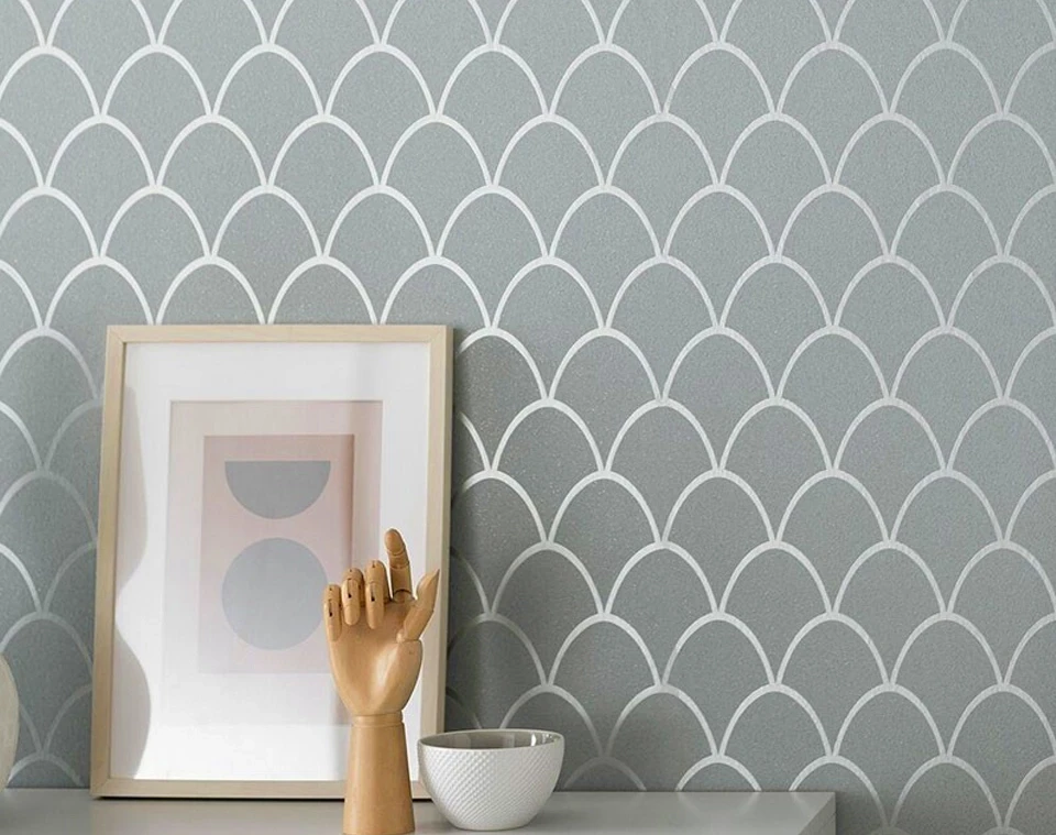 silver scallop pattern metallic wallpaper